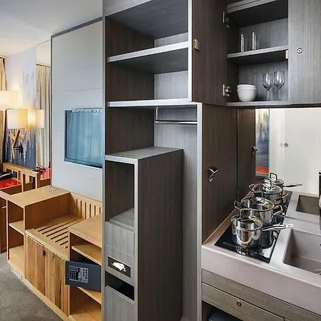 Hotel Agora Swiss Night By Fassbind