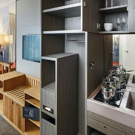 فندق Agora Swiss Night By Fassbind لوزان