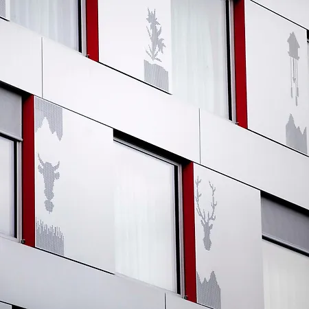 Agora Swiss Night By Fassbind 洛桑