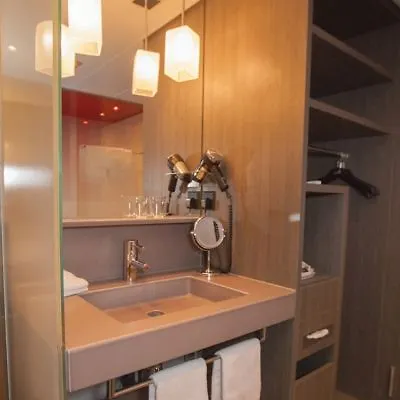 酒店 Agora Swiss Night By Fassbind