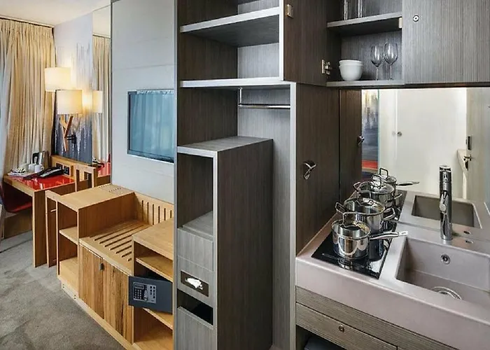 酒店 Agora Swiss Night By Fassbind 洛桑